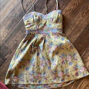 thick material, side zip and stretch back